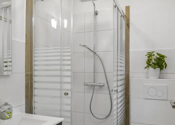 Apartament Mit Terrasse, Privater Eingang Und Parkplatz Radevormwald